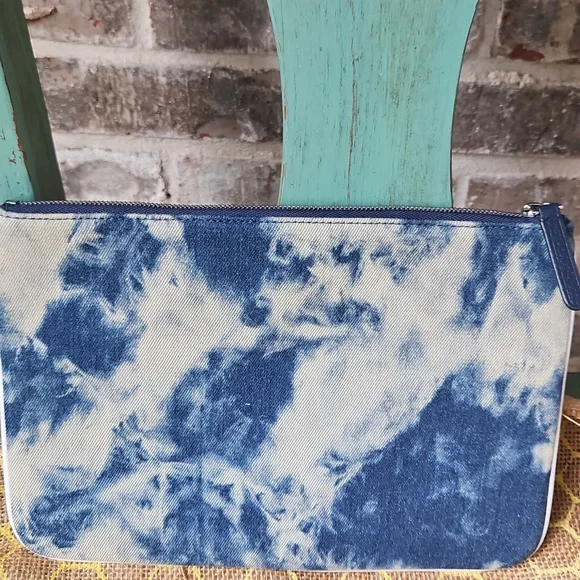 NWOT Kate Spade Tie Dye Denim Portfolio Clutch - Picture 3 of 4